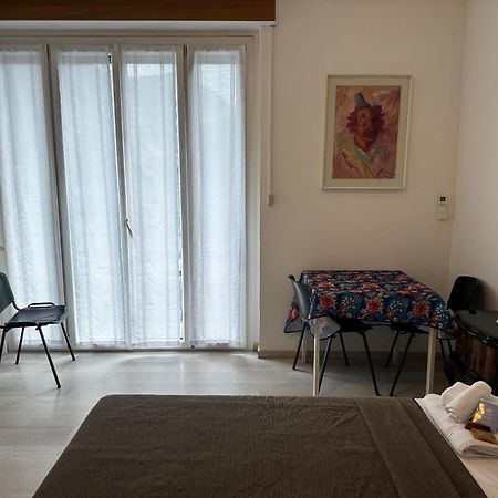 Residenza Manzoni Como Centre Eksteriør billede