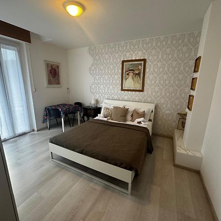 Residenza Manzoni Como Centre Eksteriør billede