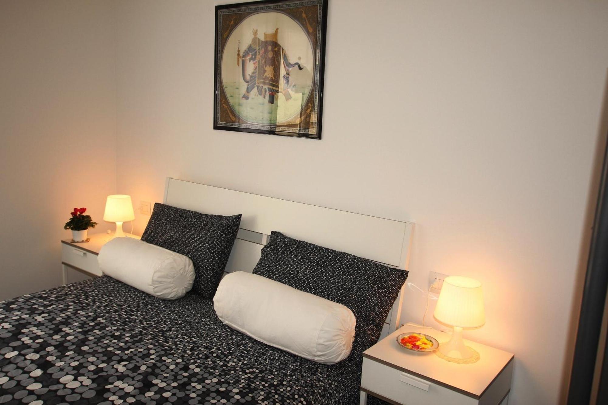 Residenza Manzoni Como Centre Eksteriør billede