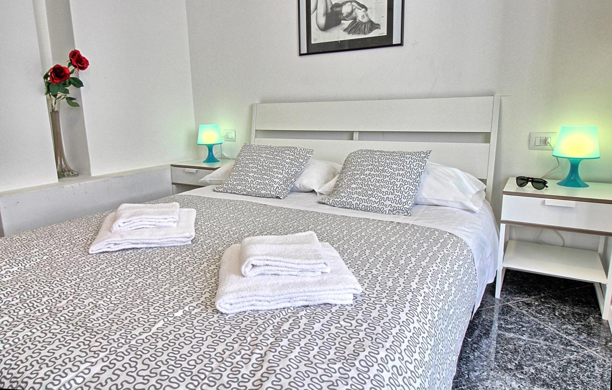 Residenza Manzoni Como Centre Eksteriør billede