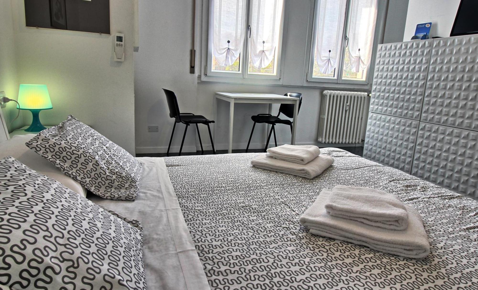 Residenza Manzoni Como Centre Eksteriør billede