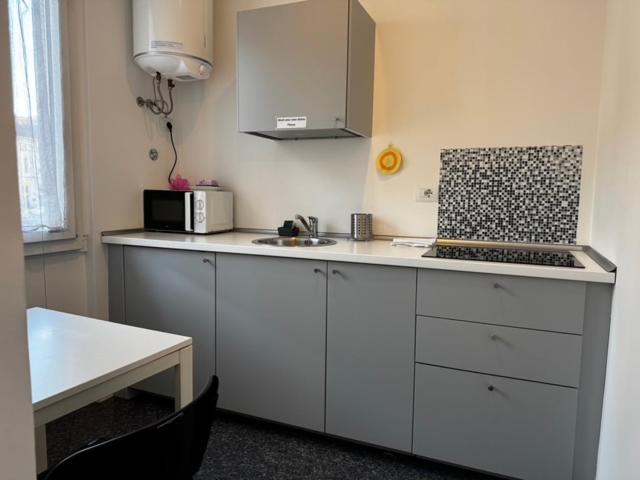 Residenza Manzoni Como Centre Eksteriør billede